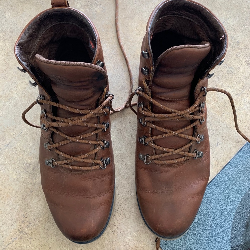 Men’s Northface Ortholite brown hiking boots